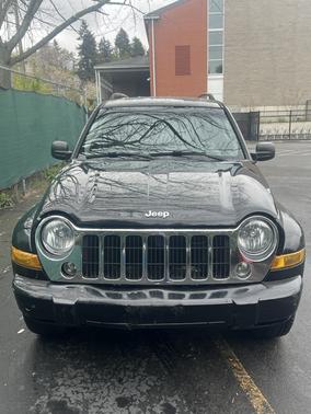 Black 2005 Jeep Liberty Limited
