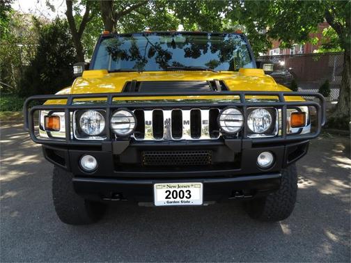 2003 Hummer H2 Base