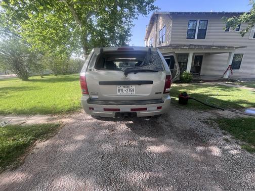 Silver 2007 Jeep Grand Cherokee Laredo