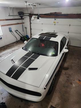 White 2017 Dodge Challenger GT
