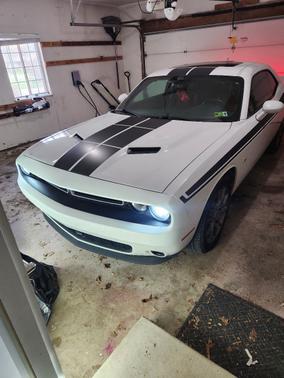 White 2017 Dodge Challenger GT