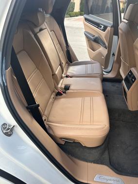 2019 Porsche Cayenne Cayenne