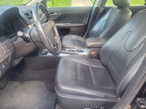 Photo 5 of 13 of 2012 Ford Fusion SEL