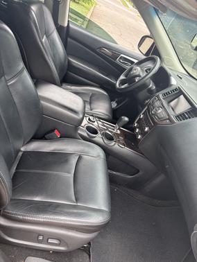 2013 Nissan Pathfinder SL