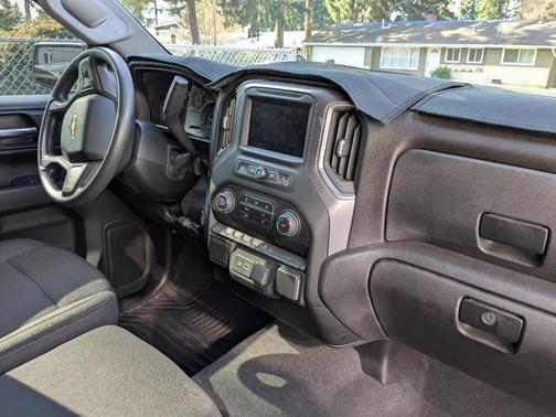 White 2024 Chevrolet Silverado 1500 Custom