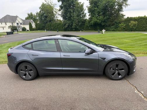 Gray 2023 Tesla Model 3 Long Range