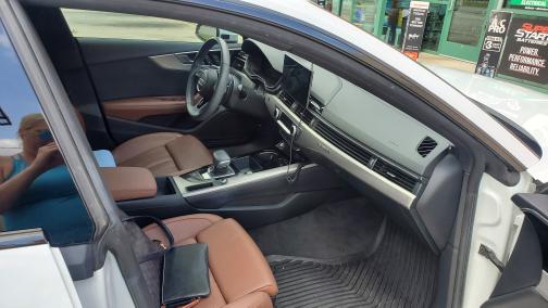 Photo 4 of 11 of 2020 Audi A5 2.0T Premium Plus