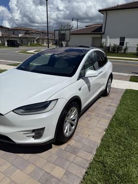 2018 Tesla Model X 100D
