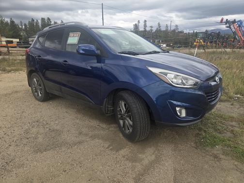 Blue 2014 Hyundai TUCSON SE