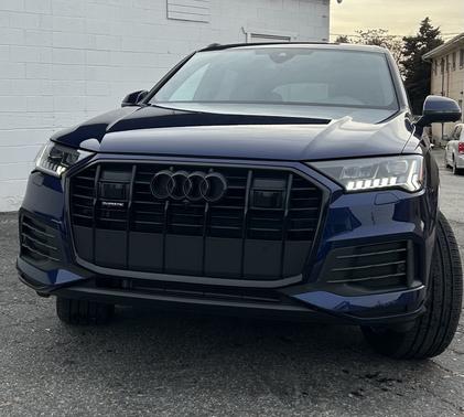 2024 Audi Q7 45 Premium Plus