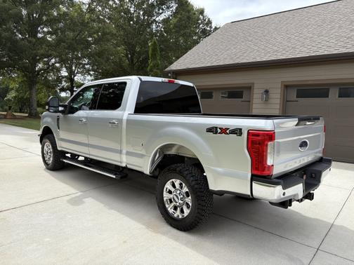 2017 Ford F-250 XLT