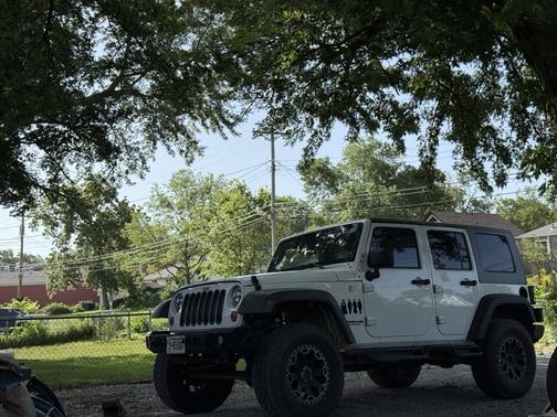 2010 Jeep Wrangler Unlimited Sahara