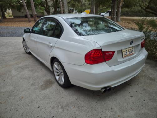2011 BMW 328 i