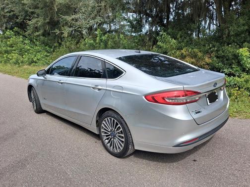 Silver 2018 Ford Fusion Energi SE Luxury