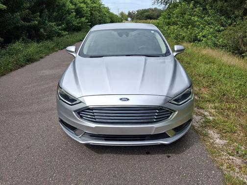 Silver 2018 Ford Fusion Energi SE Luxury