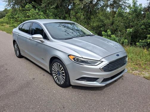 Silver 2018 Ford Fusion Energi SE Luxury