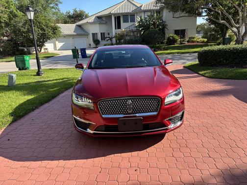 2017 Lincoln MKZ Select