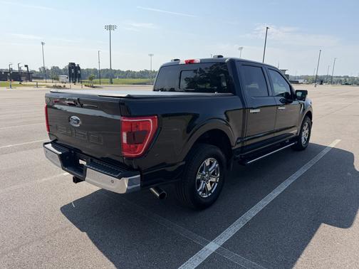 Black 2021 Ford F-150 XLT
