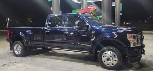 2022 Ford F-450 Platinum