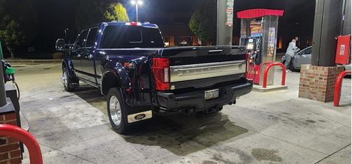 2022 Ford F-450 Platinum