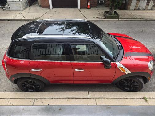 Red 2016 MINI Countryman Cooper