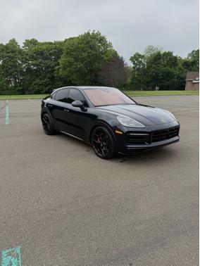 2021 Porsche Cayenne GTS Coupe AWD
