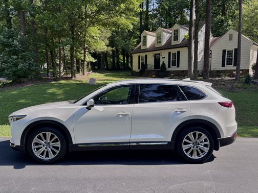 White 2021 Mazda CX-9 Signature