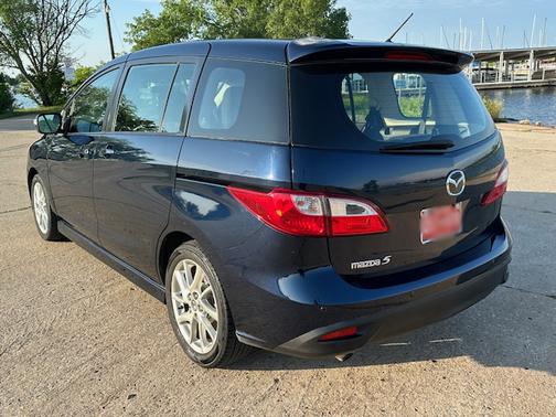 2014 Mazda Mazda5 Touring