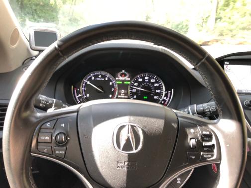 Photo 5 of 10 of 2018 Acura MDX 3.5L w/Technology Package