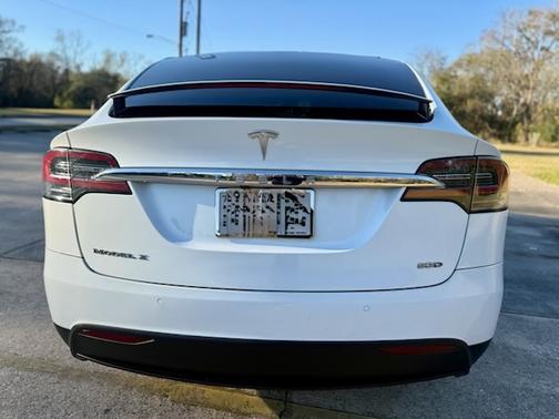 2016 Tesla Model X 90D
