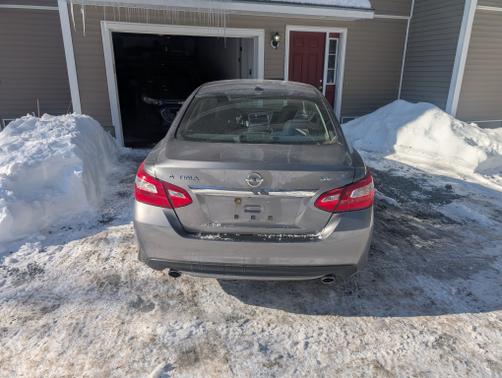 2017 Nissan Altima 2.5 SV