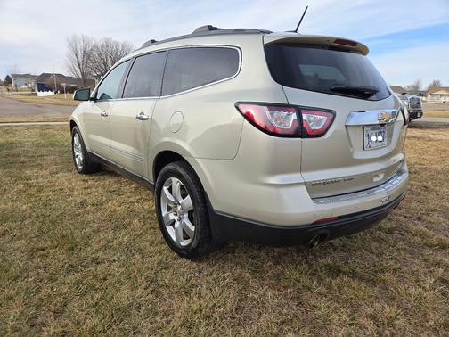 2017 Chevrolet Traverse Premier