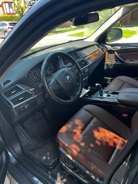 Gray 2013 BMW X5 xDrive50i