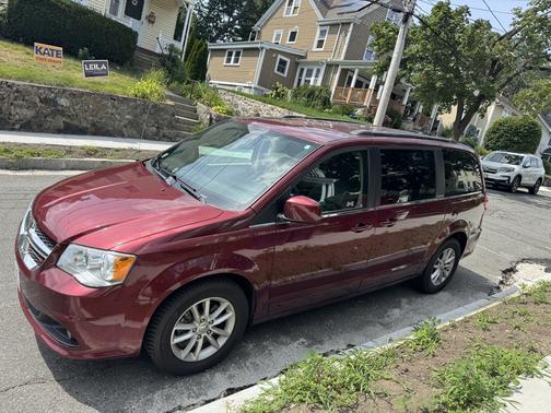 Red 2019 Dodge Grand Caravan SXT