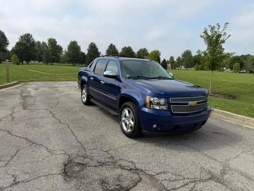 Blue 2013 Chevrolet Avalanche LTZ