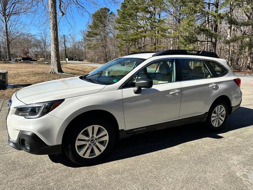2018 Subaru Outback 2.5i