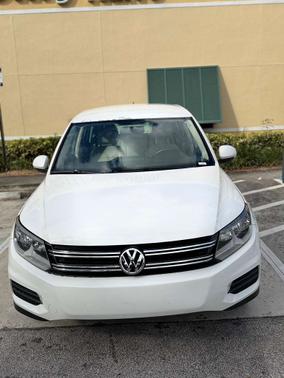 2014 Volkswagen Tiguan Auto SE