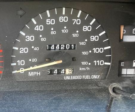 1993 Toyota 4Runner SR5 V6 4WD