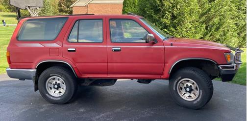 1993 Toyota 4Runner SR5 V6 4WD