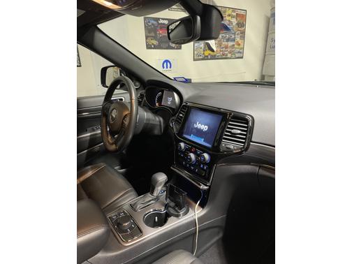Photo 2 of 3 of 2020 Jeep Grand Cherokee Limited