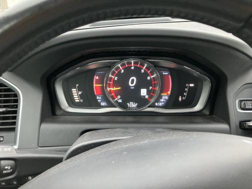 2016 Volvo XC60 T6 Drive-E Platinum
