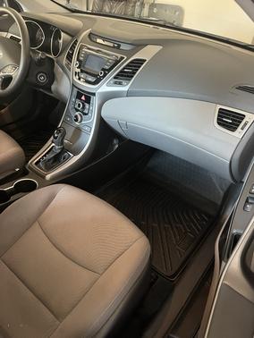 Blue 2014 Hyundai ELANTRA SE