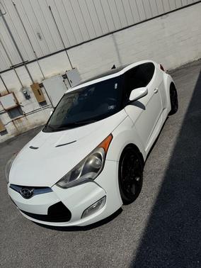 2013 Hyundai Veloster Base