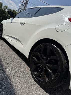 2013 Hyundai Veloster Base