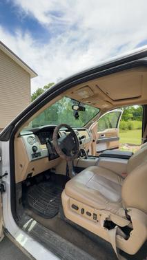 White 2011 Ford F-150 Lariat