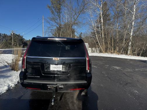 2017 Cadillac Escalade ESV Luxury