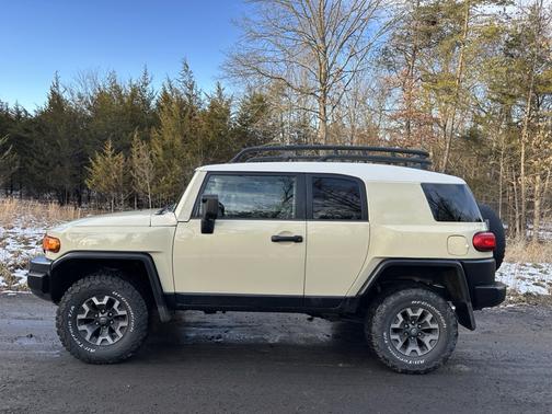 2008 Toyota FJ Cruiser Base