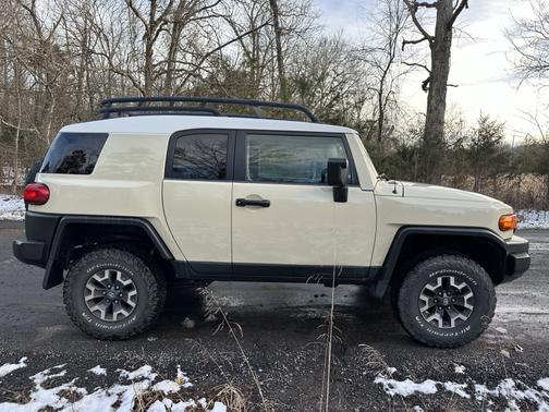 2008 Toyota FJ Cruiser Base
