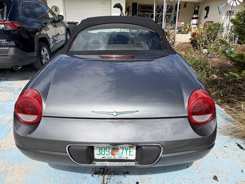 2003 Ford Thunderbird Deluxe