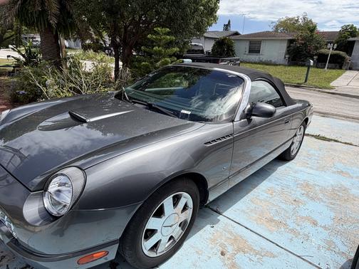 2003 Ford Thunderbird Deluxe